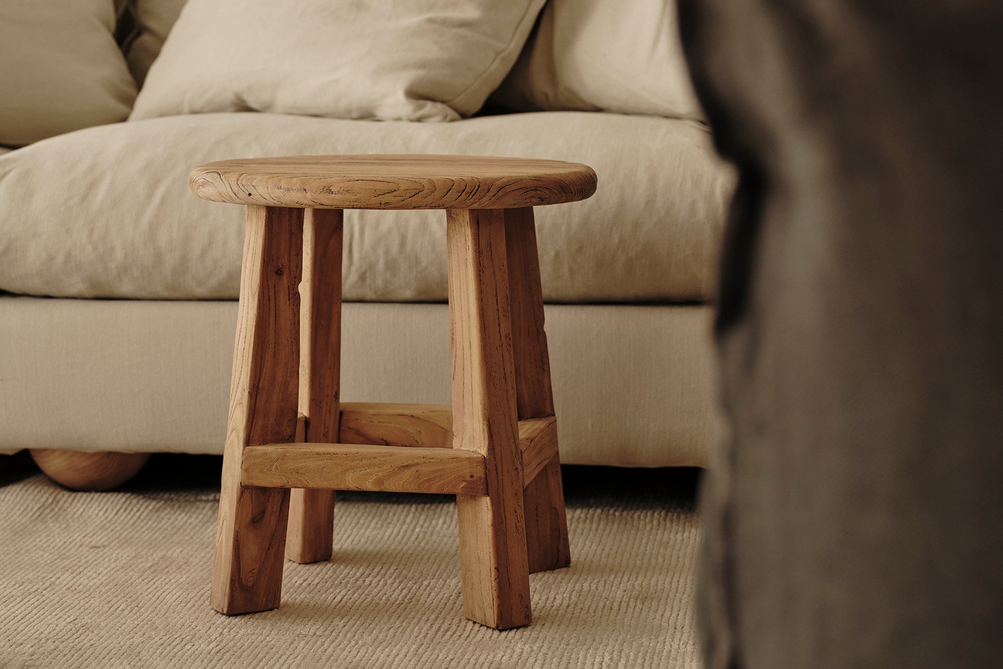 Alta Stool