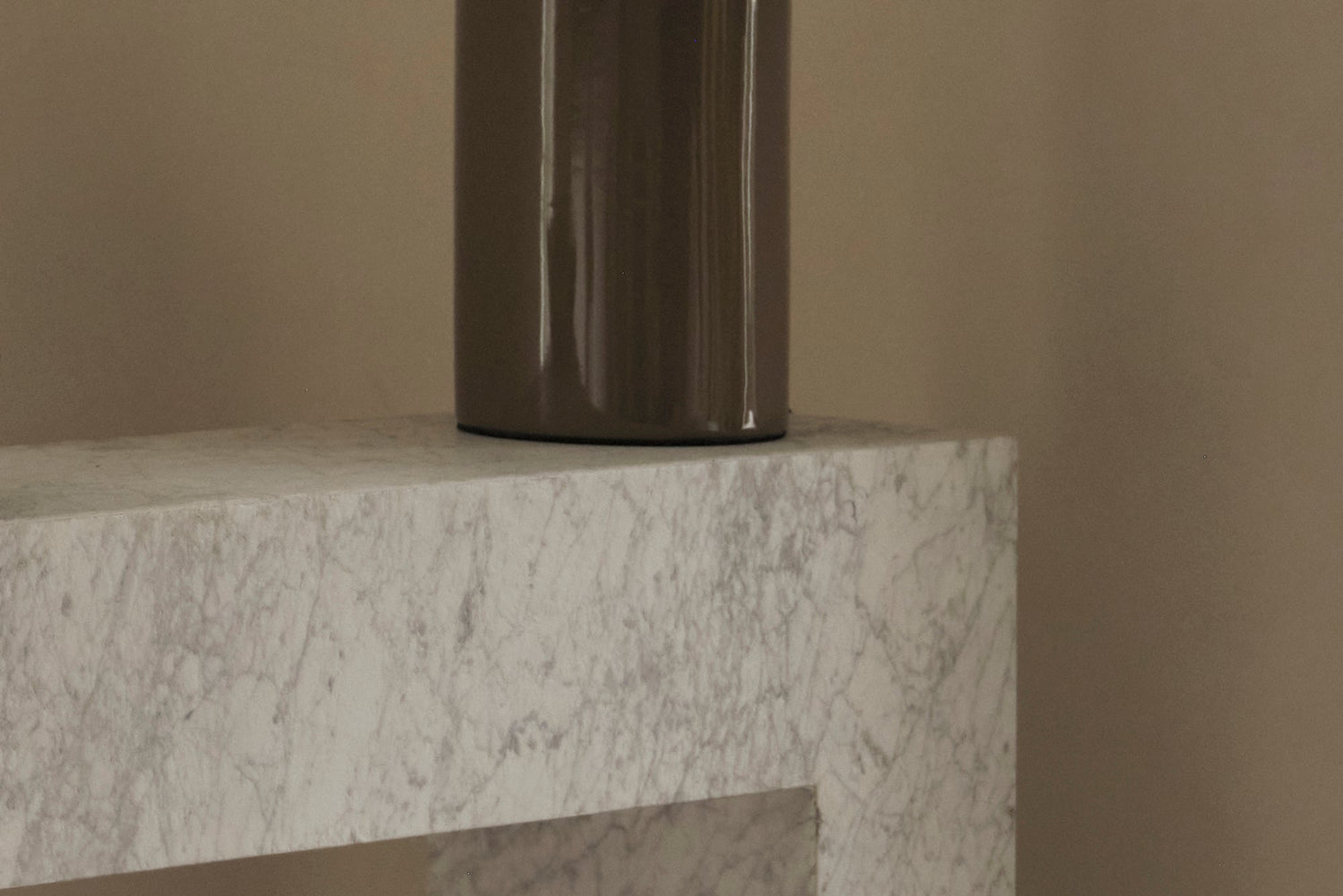 Monument Console