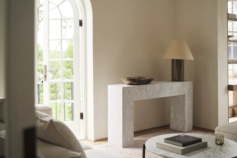 Monument Console