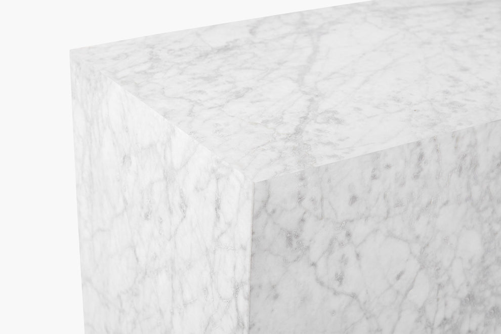 Monument Console