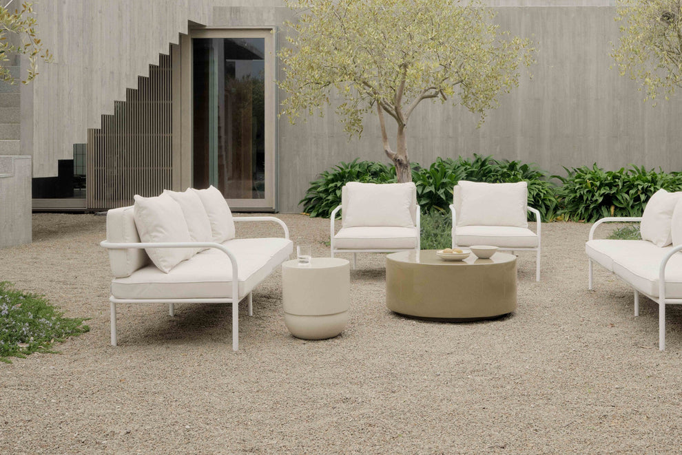 Outdoor Palm Lounge Chair
