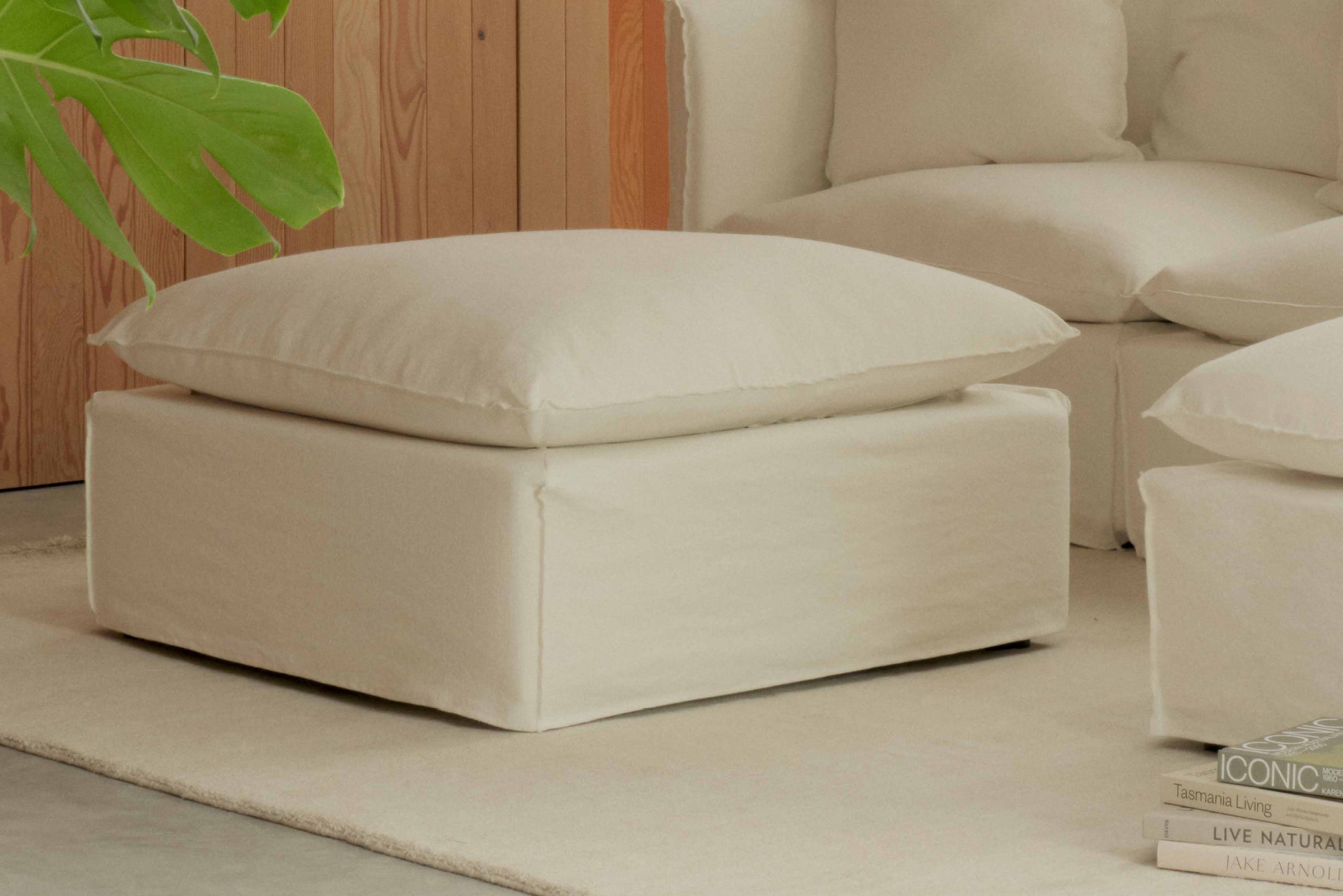 Beach Club Jojo Ottoman